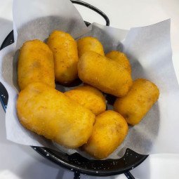 Croquetas de jamón obérico...